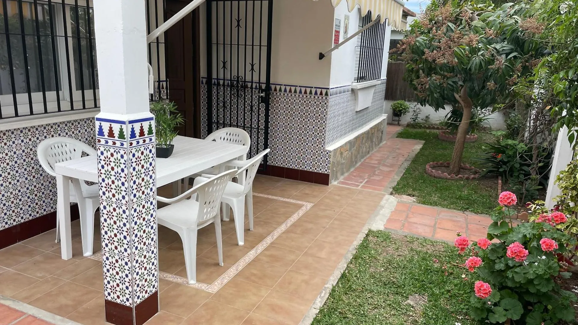 Villa Carmina Rincón de la Victoria 0*,  Hiszpania